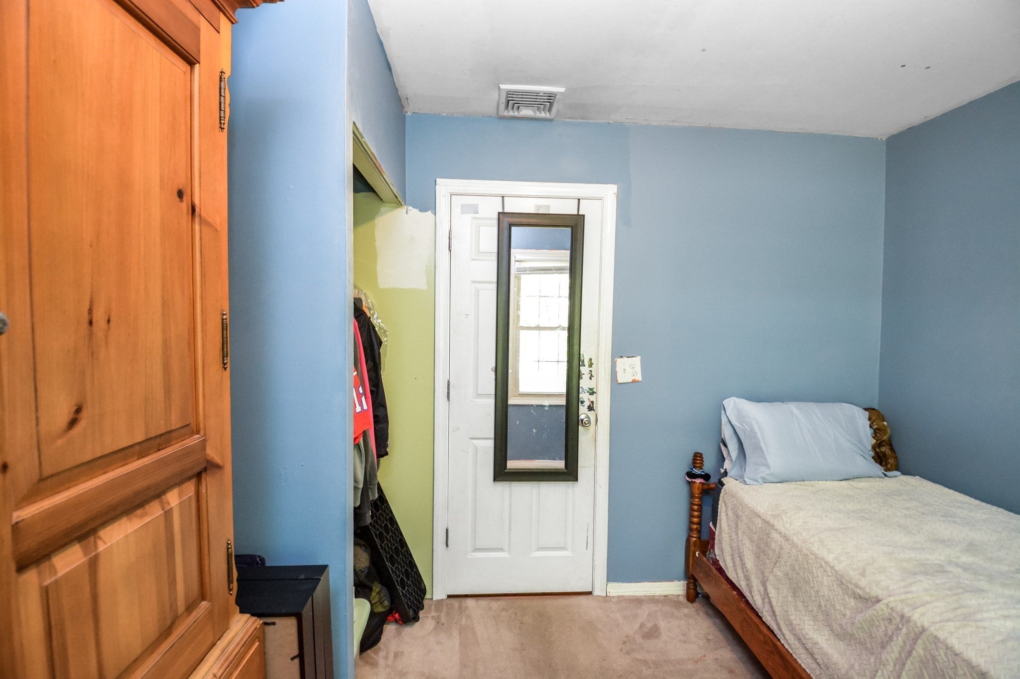 28 Hogg Memorial Dr, Whitman, MA Photo #18
