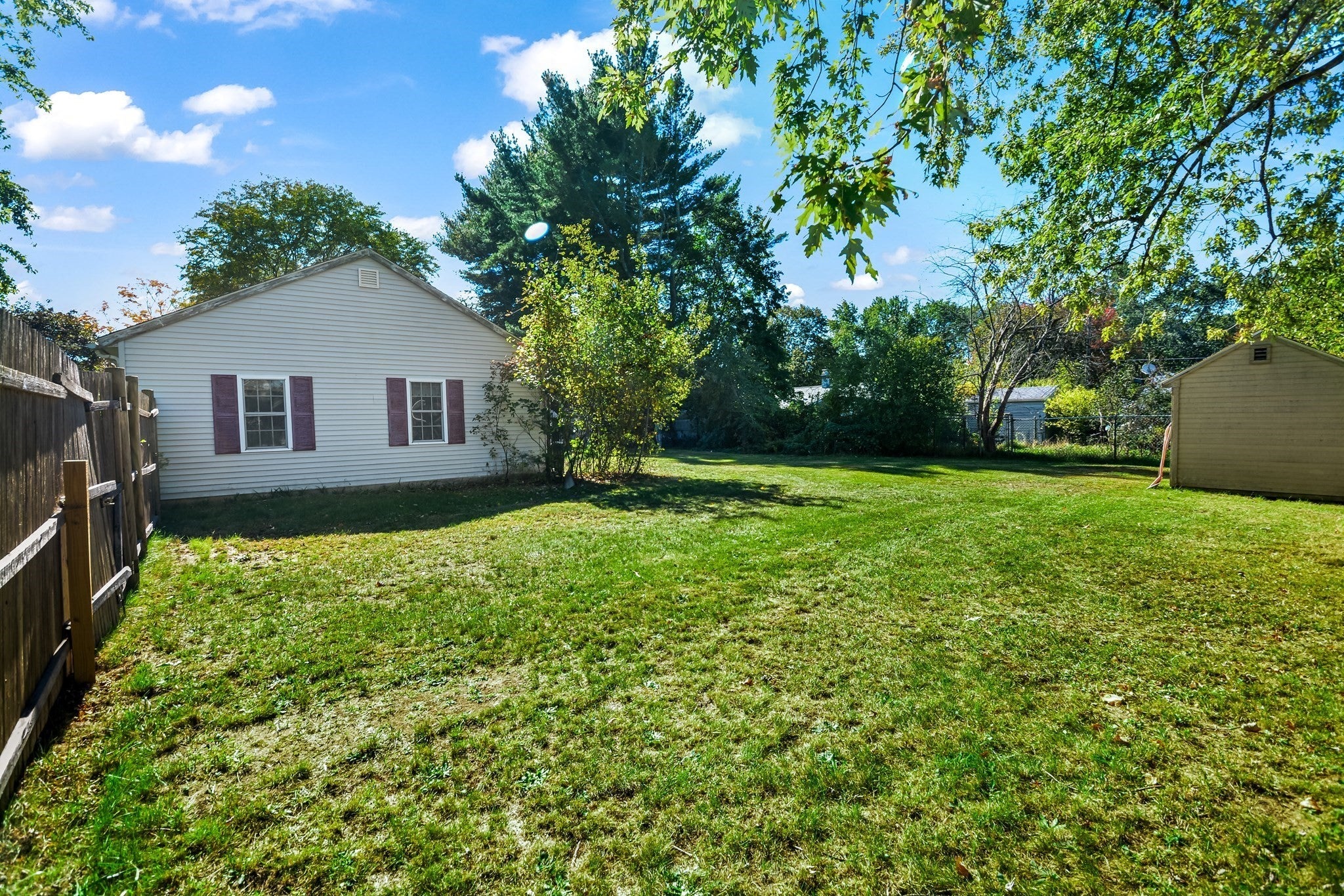 28 Hogg Memorial Dr, Whitman, MA Photo #24