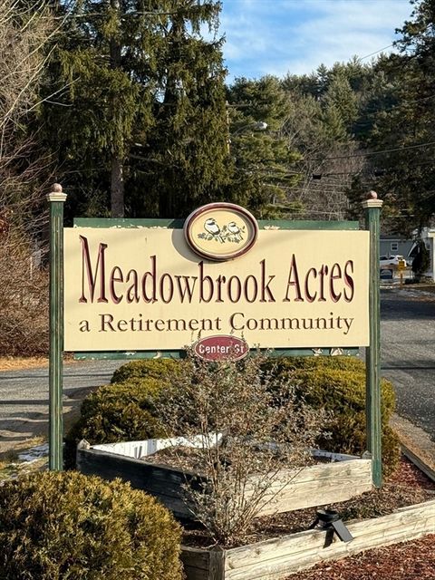 Photo of 10 Willow Circle, Brimfield, MA 01010 (MLS # 73461950)