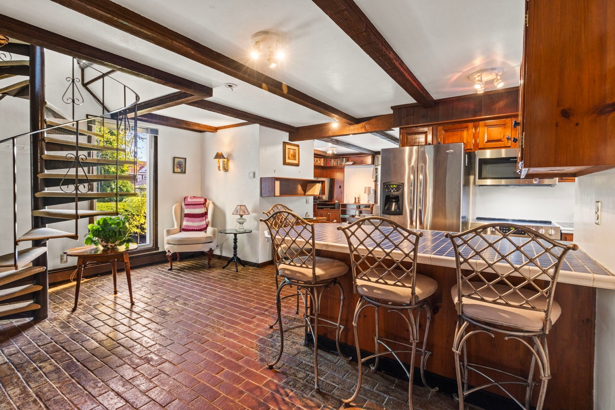 226 County St #A, Attleboro, MA, 226 County St #A, Attleboro, MA Photo #4