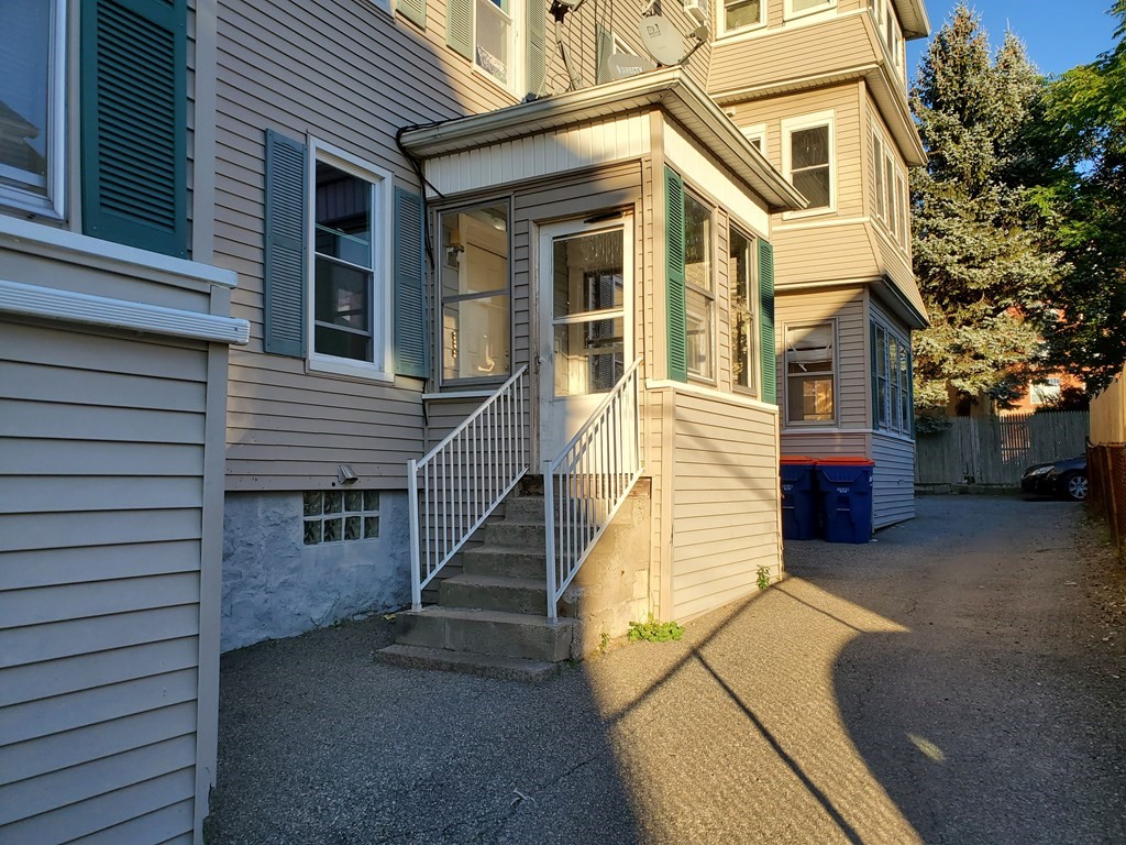 178 Thomas St
