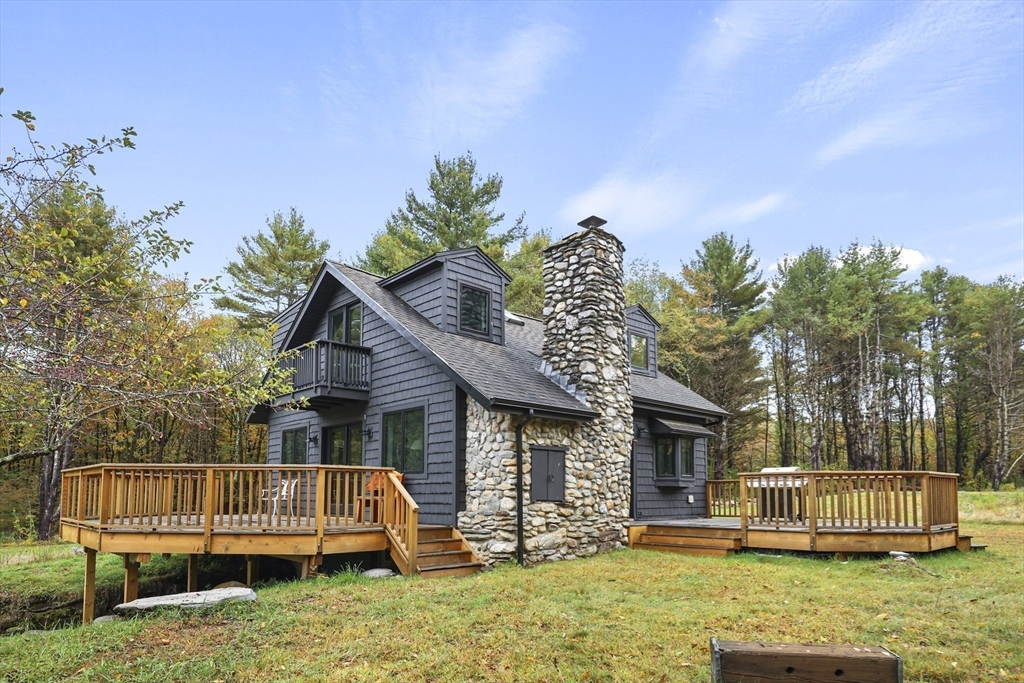 327 Chester Rd