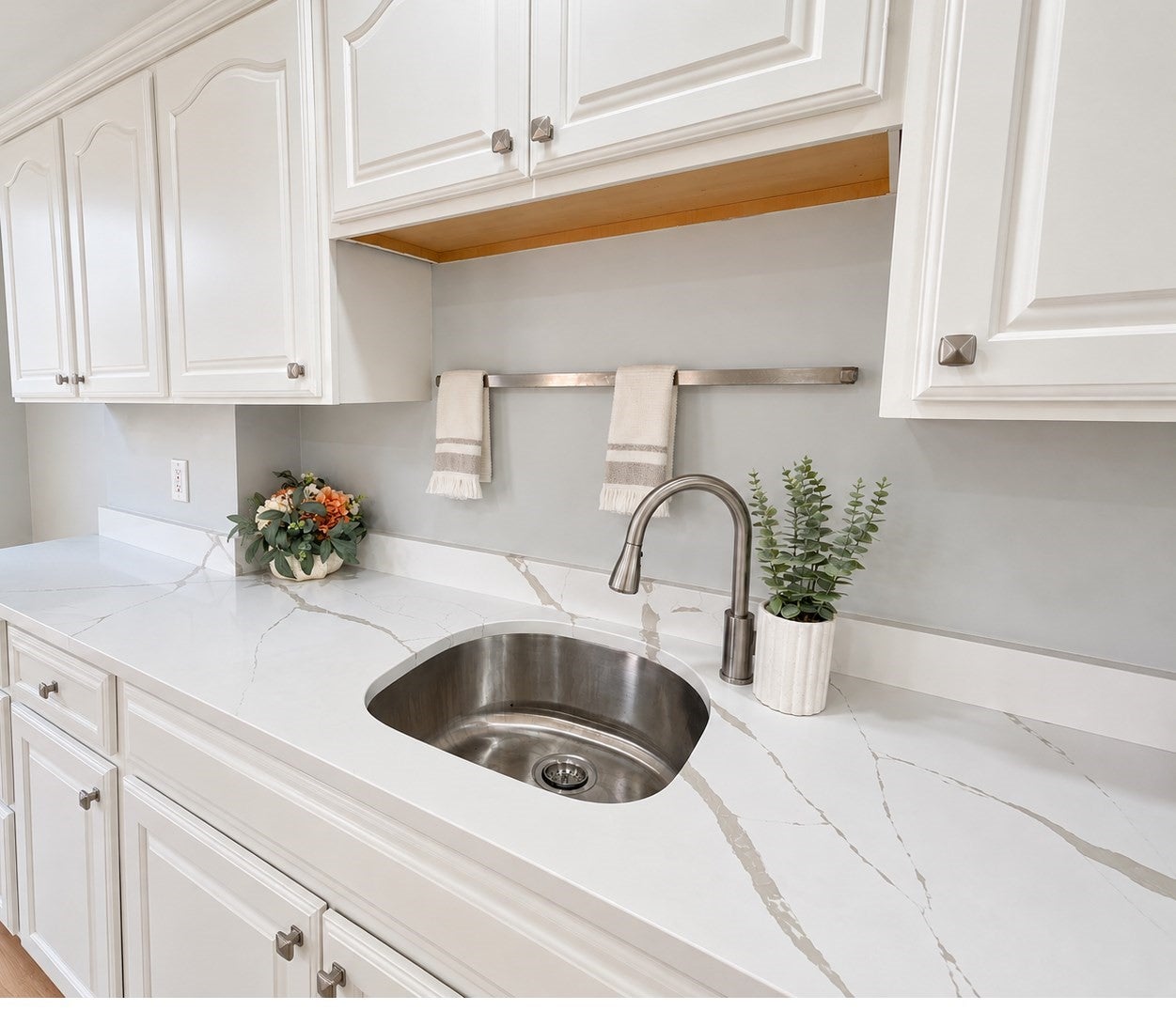 20 Rayburn Rd, Stoughton, MA Photo #5