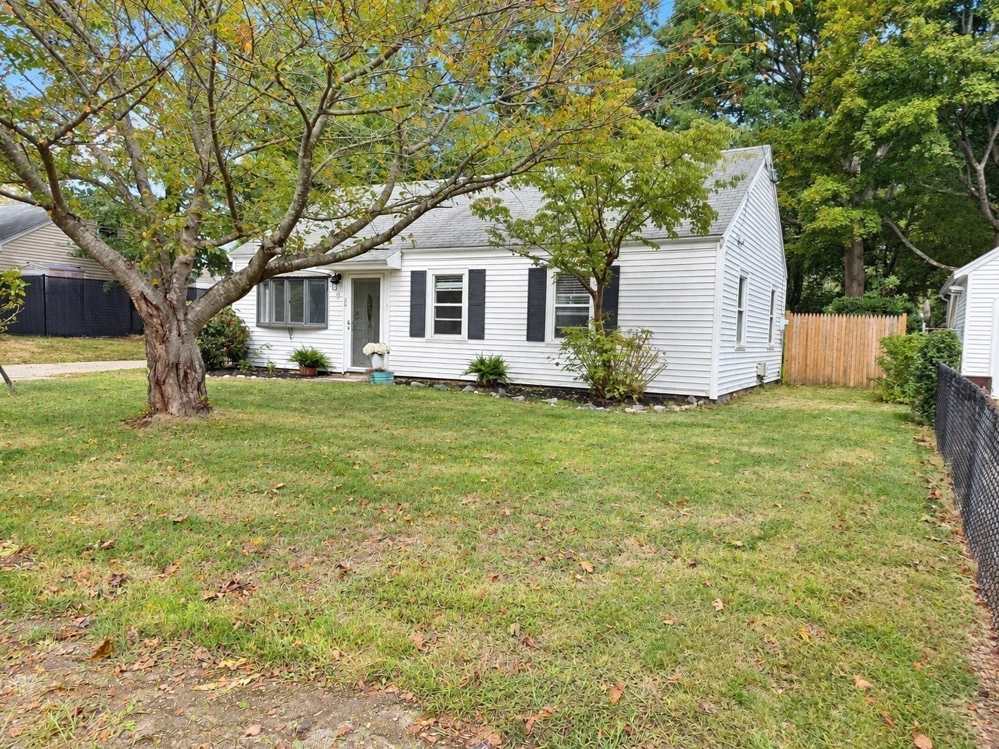 20 Rayburn Rd, Stoughton, MA Photo #15