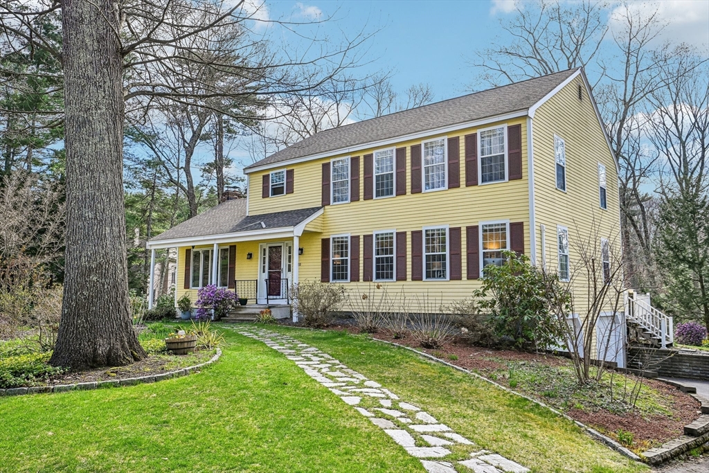 10 Wildwood Rd