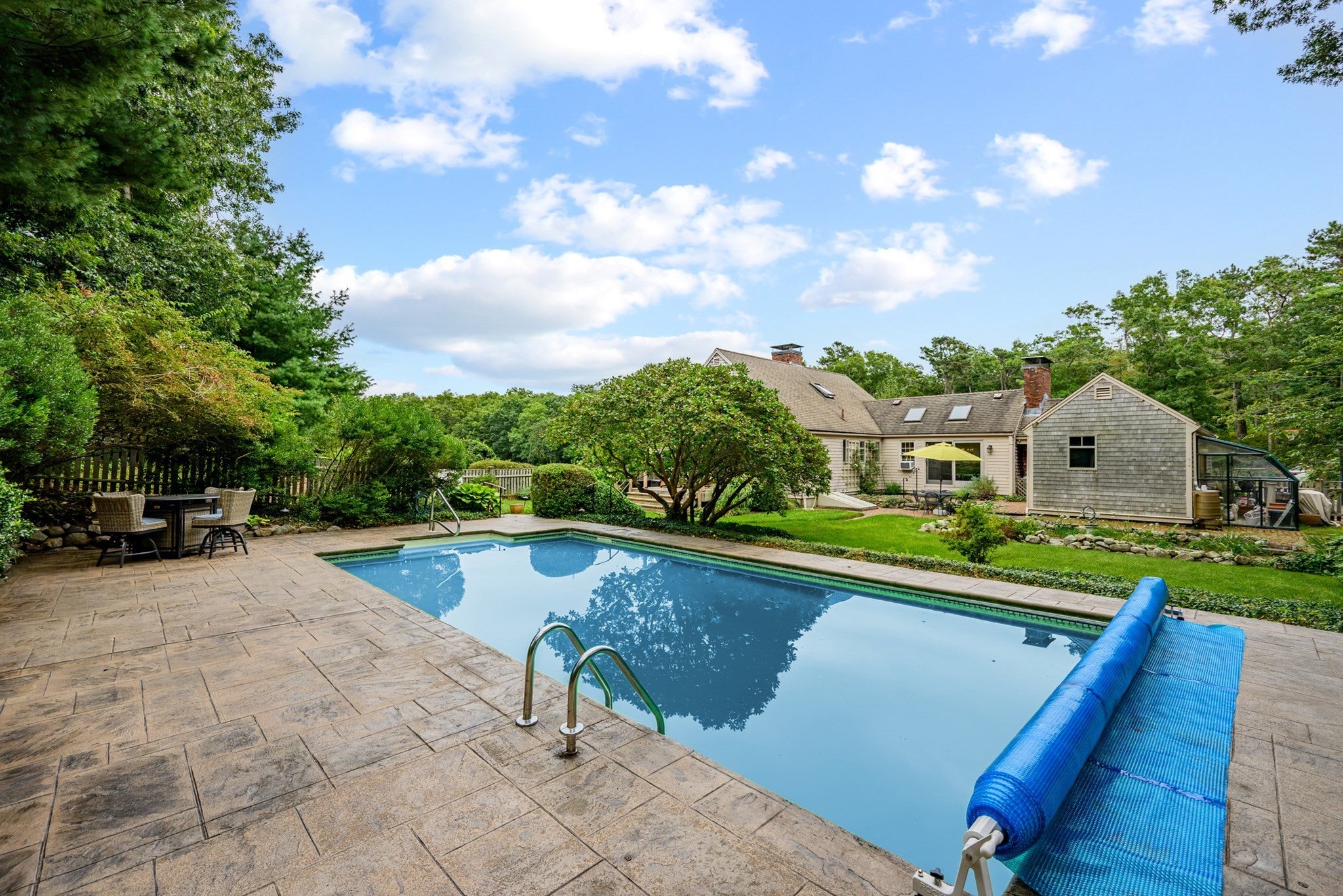 18 Manor Dr, Sandwich, MA Photo #3