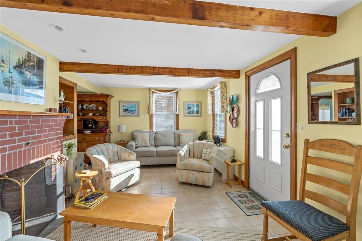 22 Worral Ave, Wareham, MA Photo #11