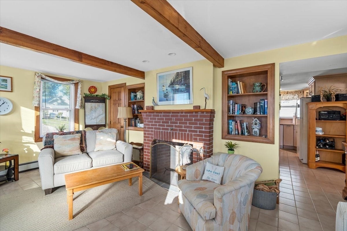 22 Worral Ave, Wareham, MA Photo #8