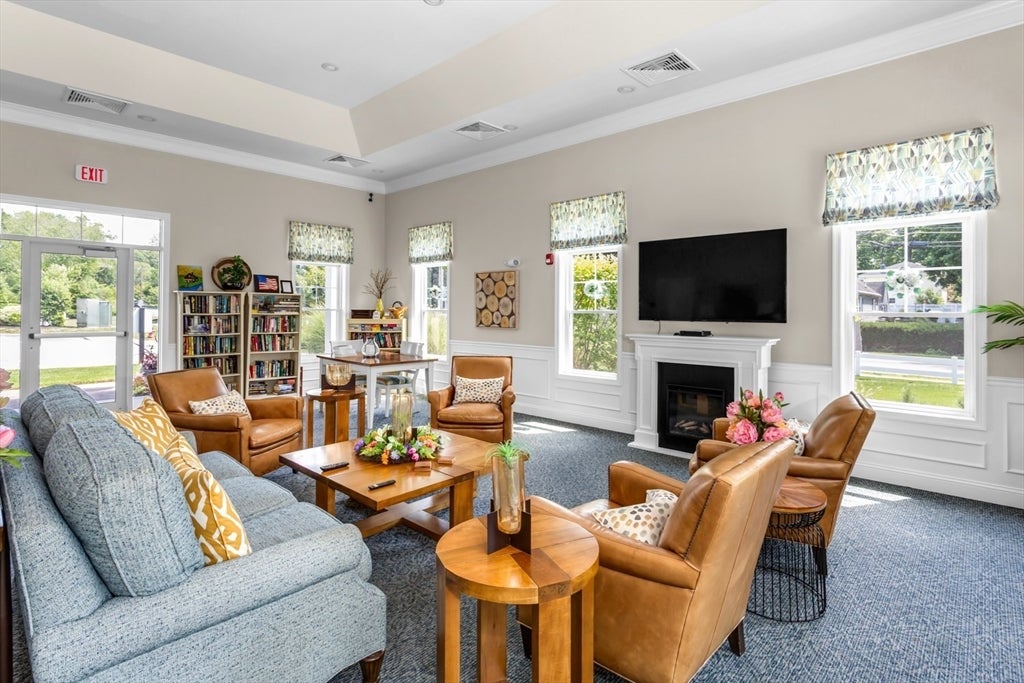 1211 Pennington Drive #1211, Walpole, MA, 1211 Pennington Drive #1211, Walpole, MA Photo #28