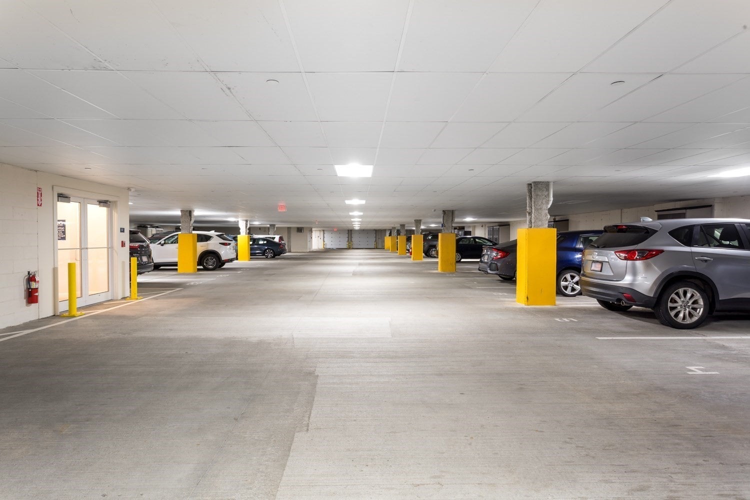 1211 Pennington Drive #1211, Walpole, MA, 1211 Pennington Drive #1211, Walpole, MA Photo #21