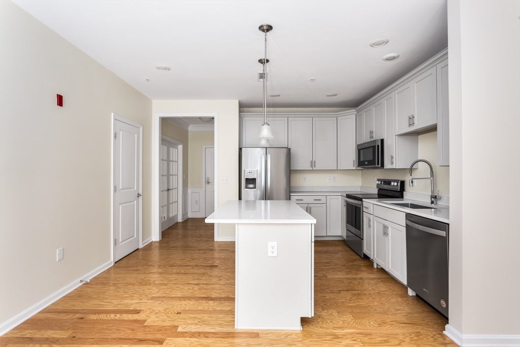 1211 Pennington Drive #1211, Walpole, MA, 1211 Pennington Drive #1211, Walpole, MA Photo #12