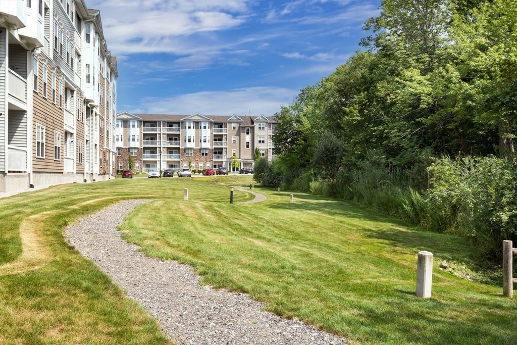 1211 Pennington Drive #1211, Walpole, MA, 1211 Pennington Drive #1211, Walpole, MA Photo #34