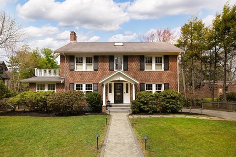 98 Spooner Road Brookline MA 02467