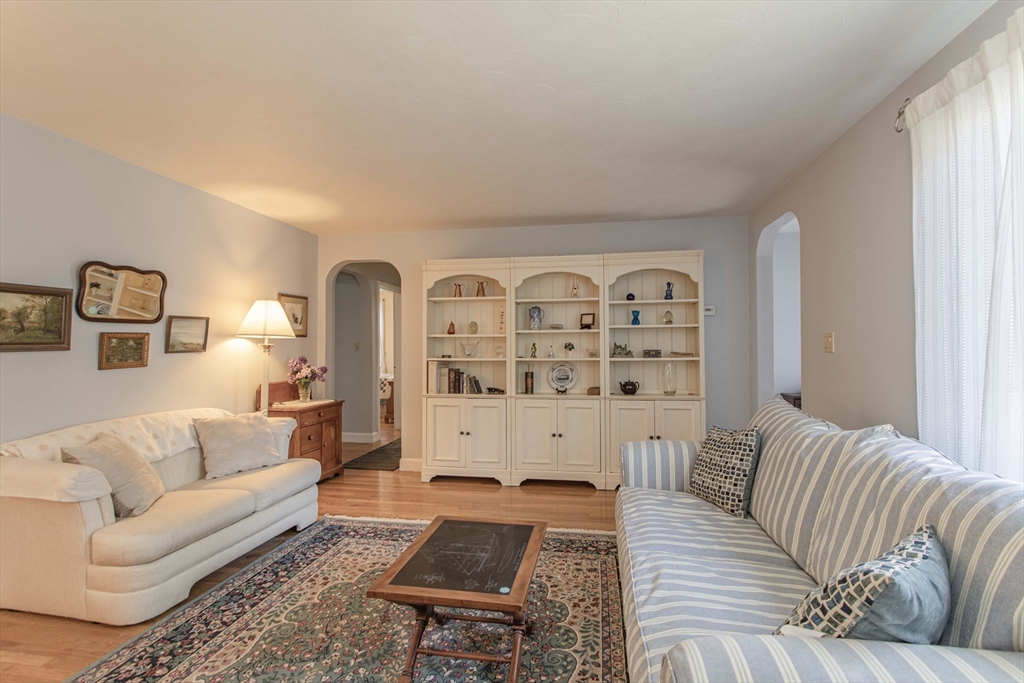 181 Oak Street, Randolph, MA Photo #7