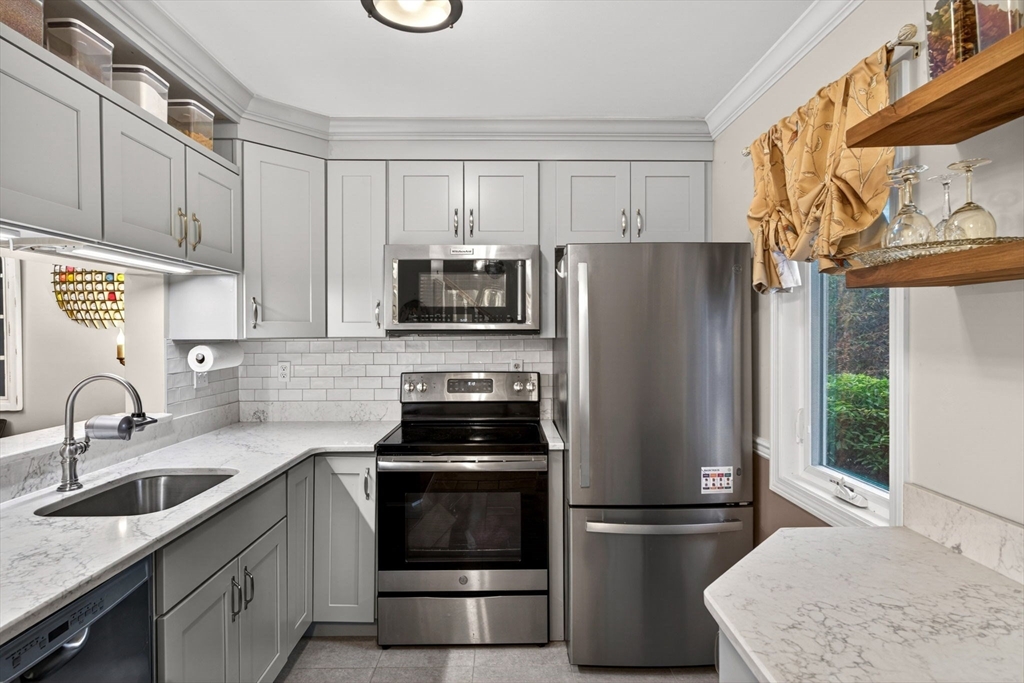 27 Billington Ln #27, Brewster, MA Photo #3