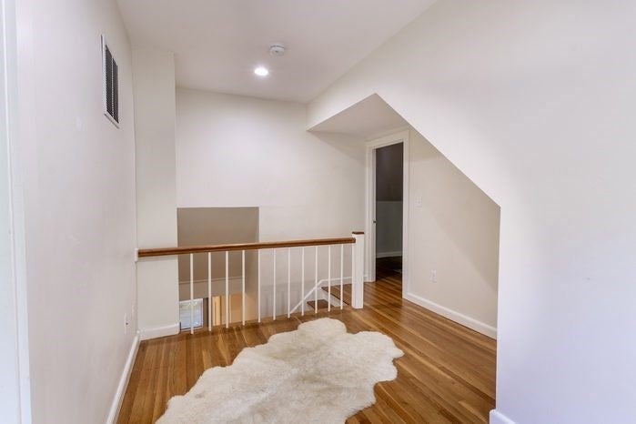 11 Springdale Ave, Wellesley, MA Photo #11