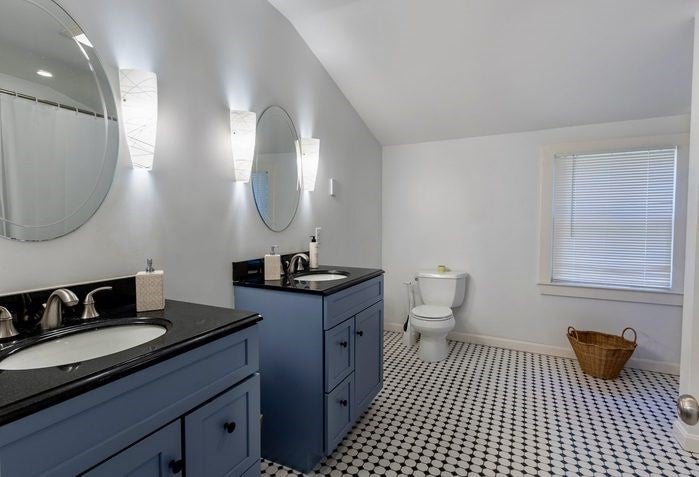 11 Springdale Ave, Wellesley, MA Photo #15