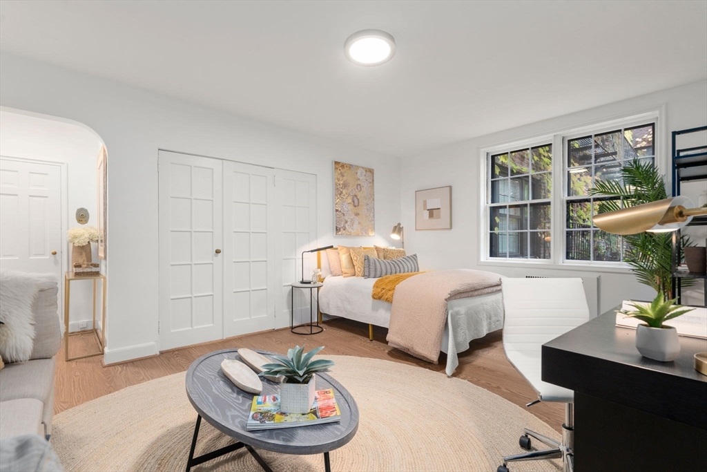 50 Follen Street 109