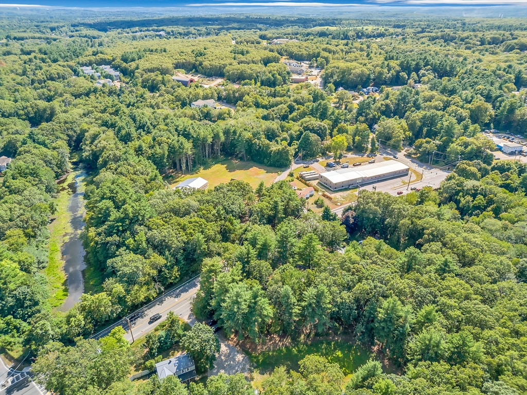 Bellingham, Massachusetts 02019, United States, 3 Bedrooms Bedrooms, ,2 BathroomsBathrooms,Residential,Active,196145