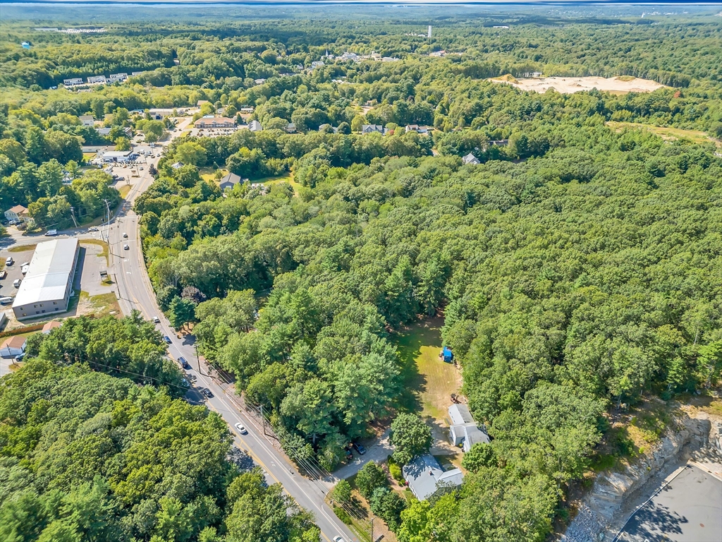 Bellingham, Massachusetts 02019, United States, 3 Bedrooms Bedrooms, ,2 BathroomsBathrooms,Residential,Active,196145