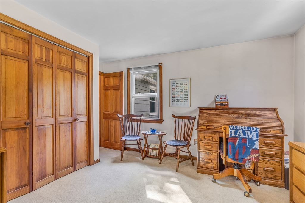 Bellingham, Massachusetts 02019, United States, 3 Bedrooms Bedrooms, ,2 BathroomsBathrooms,Residential,Active,196145