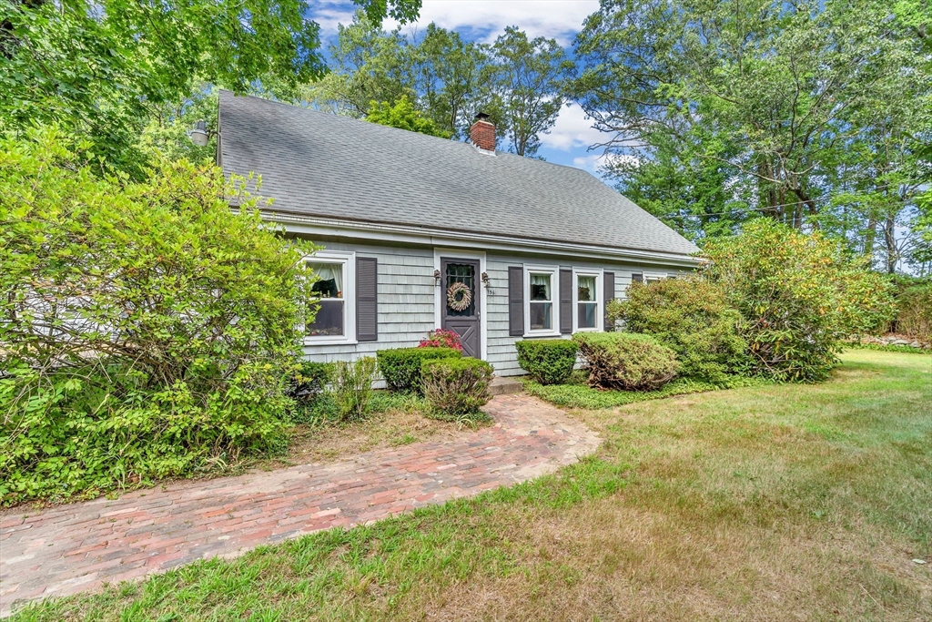 156 Mechanic St