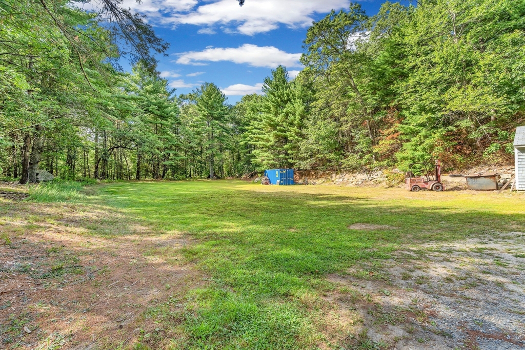 Bellingham, Massachusetts 02019, United States, 3 Bedrooms Bedrooms, ,2 BathroomsBathrooms,Residential,Active,196145