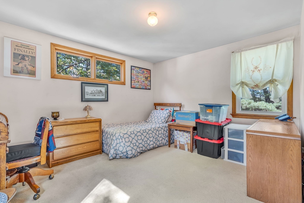 Bellingham, Massachusetts 02019, United States, 3 Bedrooms Bedrooms, ,2 BathroomsBathrooms,Residential,Active,196145