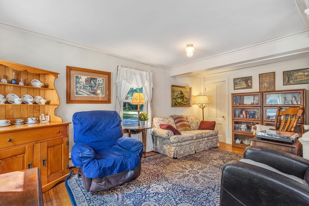 Bellingham, Massachusetts 02019, United States, 3 Bedrooms Bedrooms, ,2 BathroomsBathrooms,Residential,Active,196145