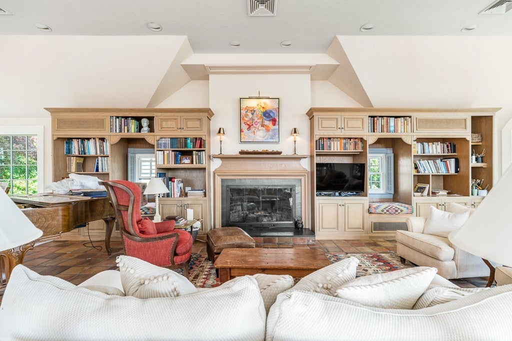10 Ashland Ave, Manchester, MA, 10 Ashland Ave, Manchester, MA Photo #19