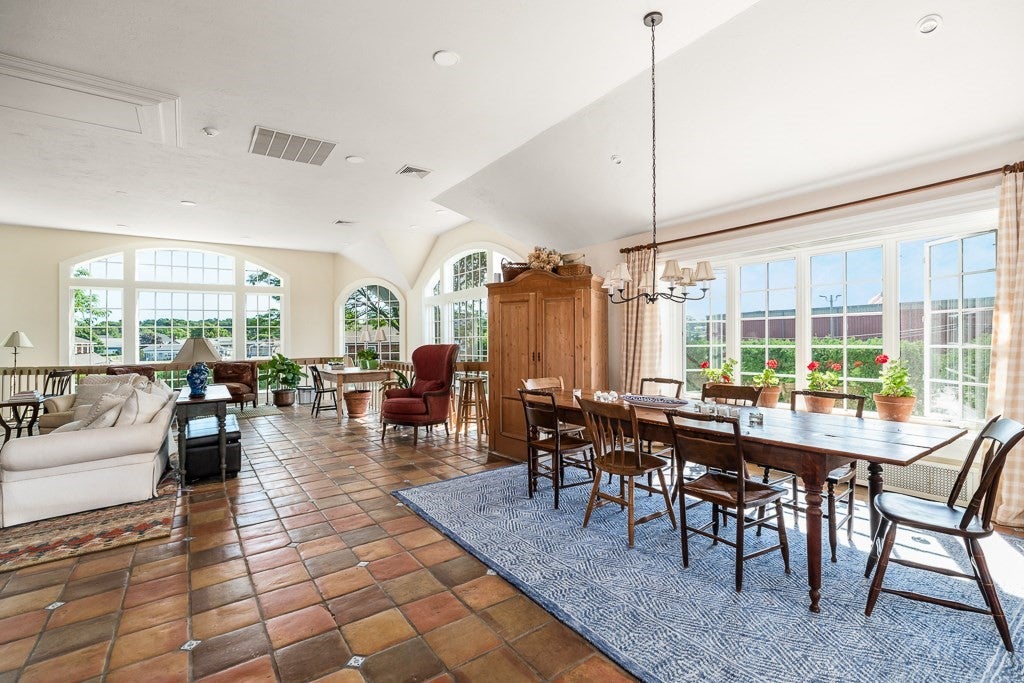 10 Ashland Ave, Manchester, MA, 10 Ashland Ave, Manchester, MA Photo #17