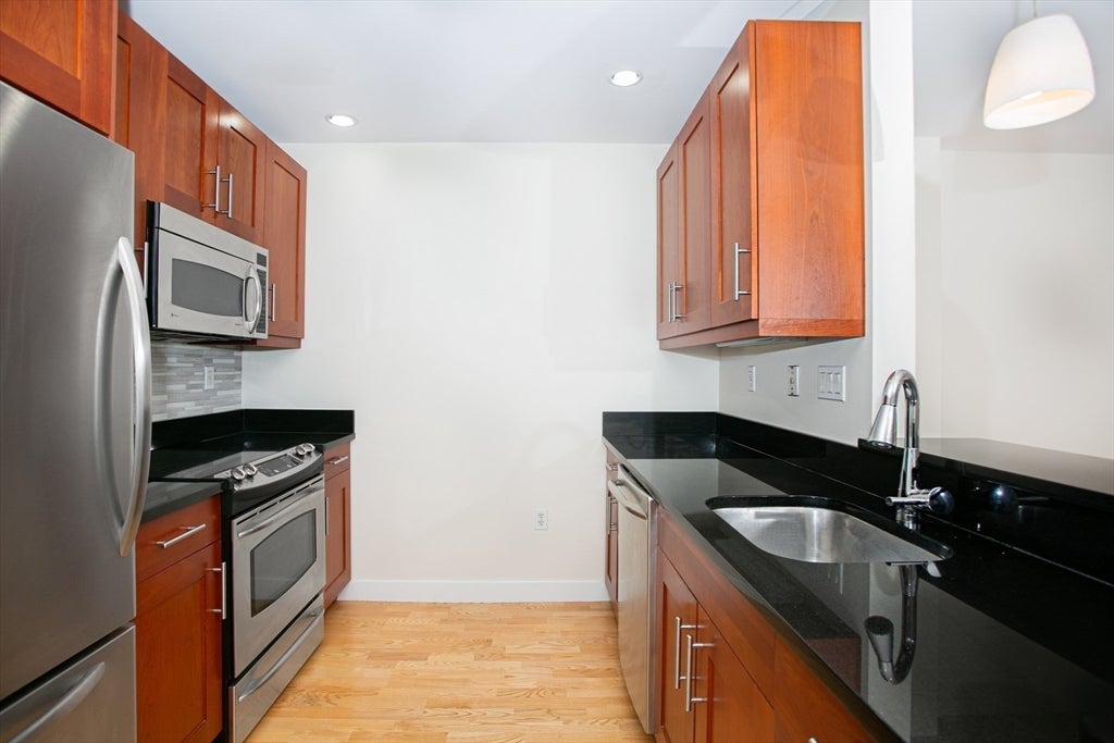 100 Station Landing #507, Medford, MA, 100 Station Landing #507, Medford, MA Photo #5