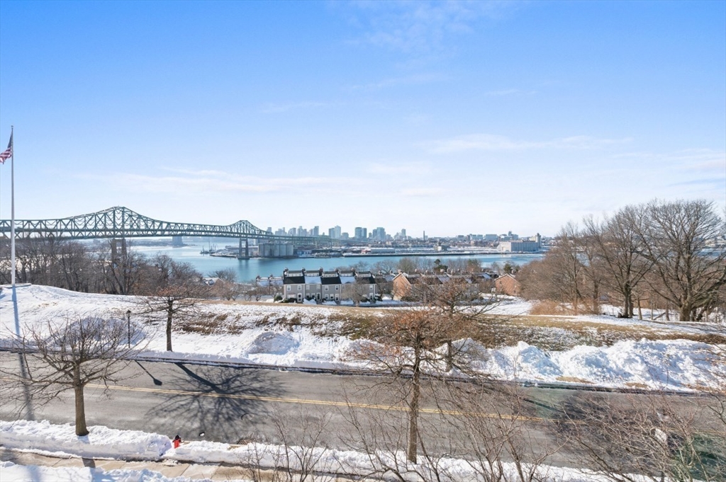 50 Boatswains Way 306