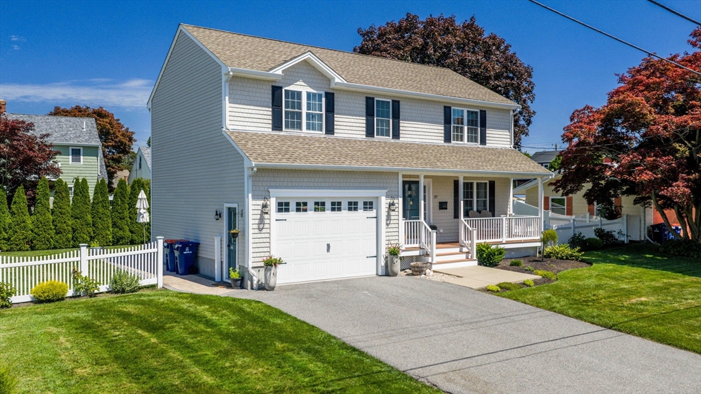 37 Luke St