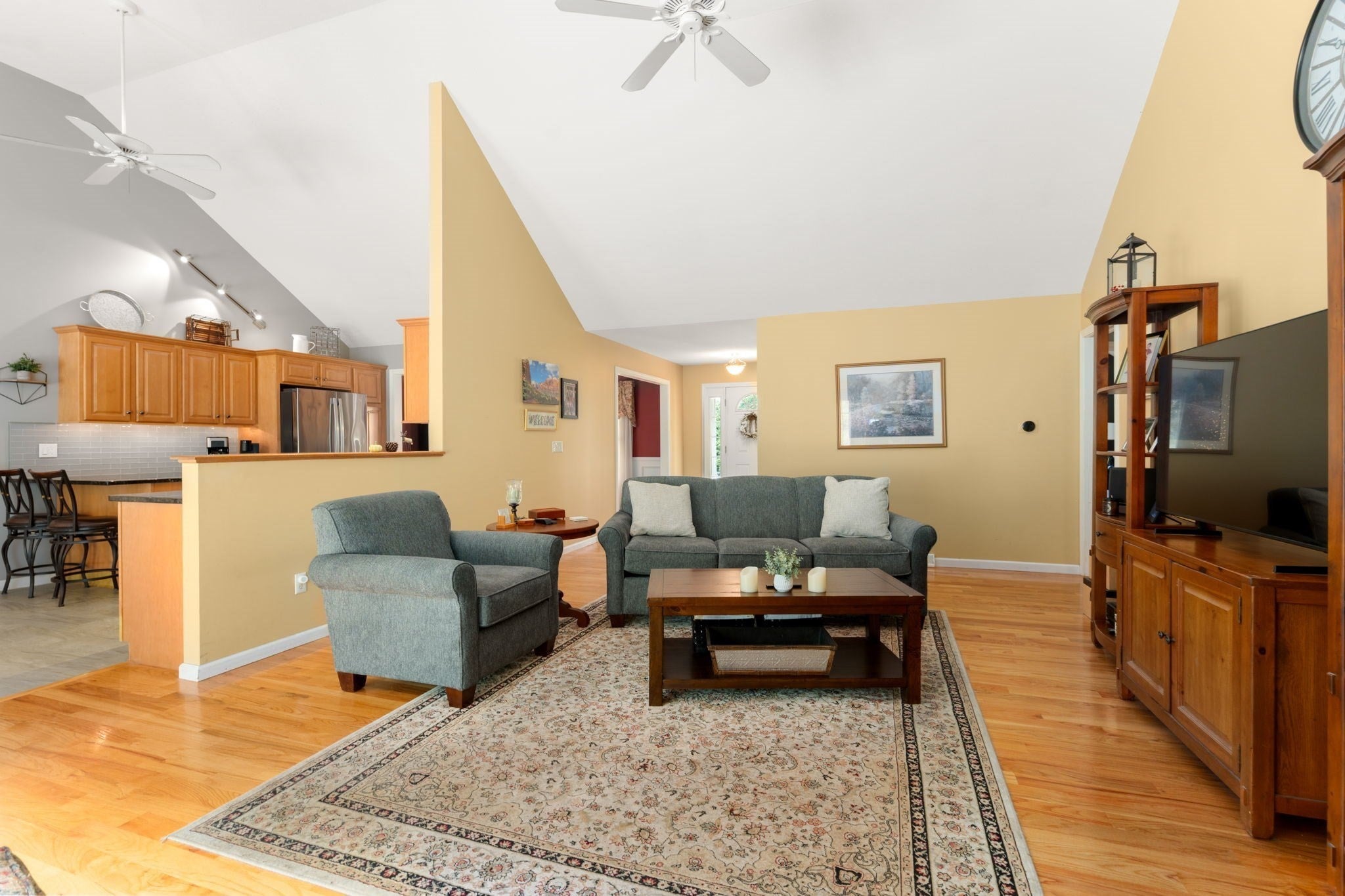 75 Hillcrest Circle, Westfield, MA, 75 Hillcrest Circle, Westfield, MA Photo #8