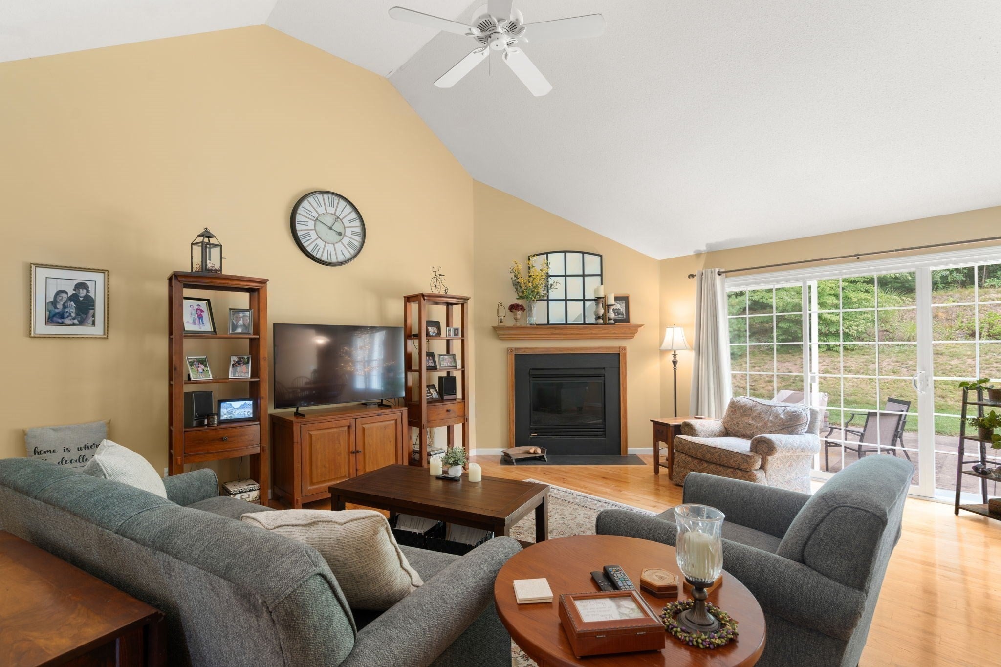 75 Hillcrest Circle, Westfield, MA, 75 Hillcrest Circle, Westfield, MA Photo #7