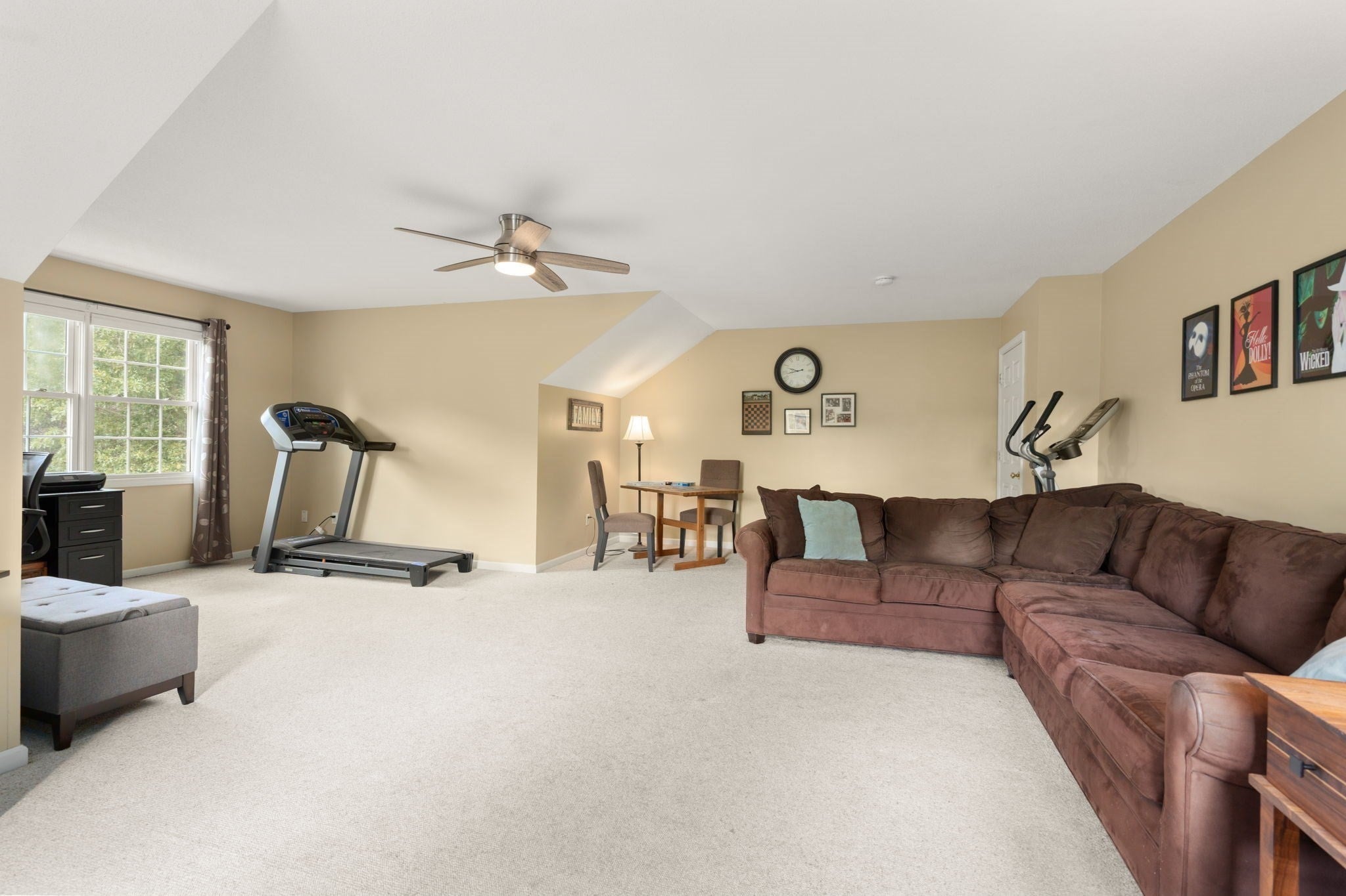 75 Hillcrest Circle, Westfield, MA, 75 Hillcrest Circle, Westfield, MA Photo #32