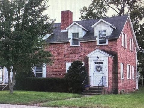 144 Linwood St 144 Uxbridge MA 01569