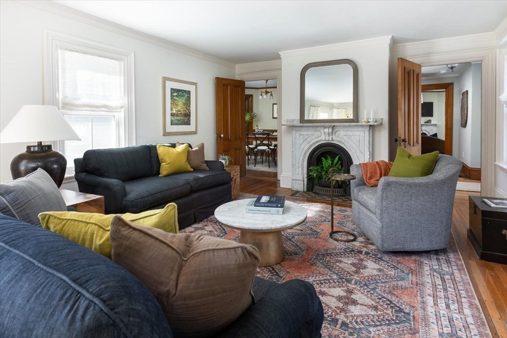 123 Charlesbank Rd. 123
