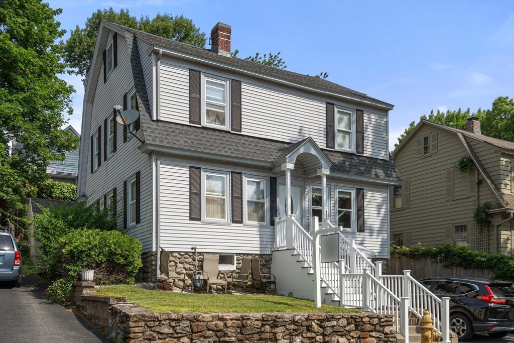 20 Berkmans St