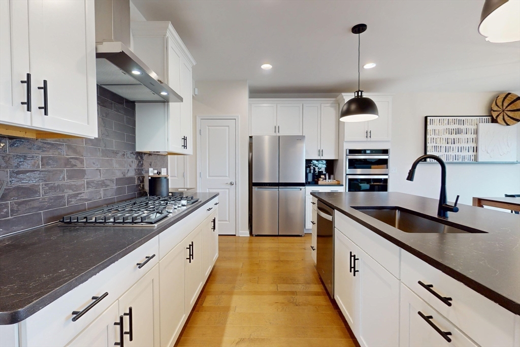 129 Cold Brook Dr 129