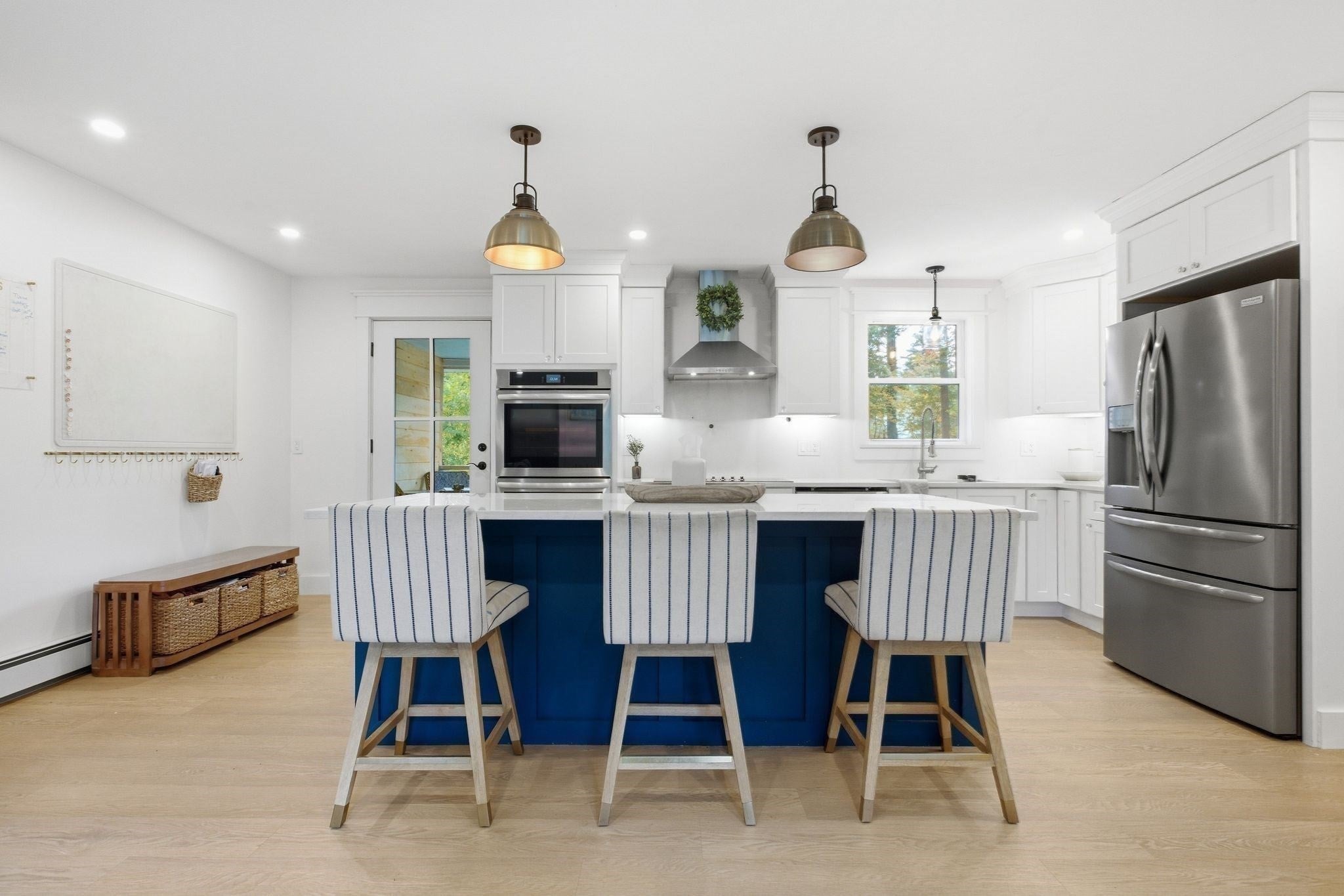 25 Howell Rd