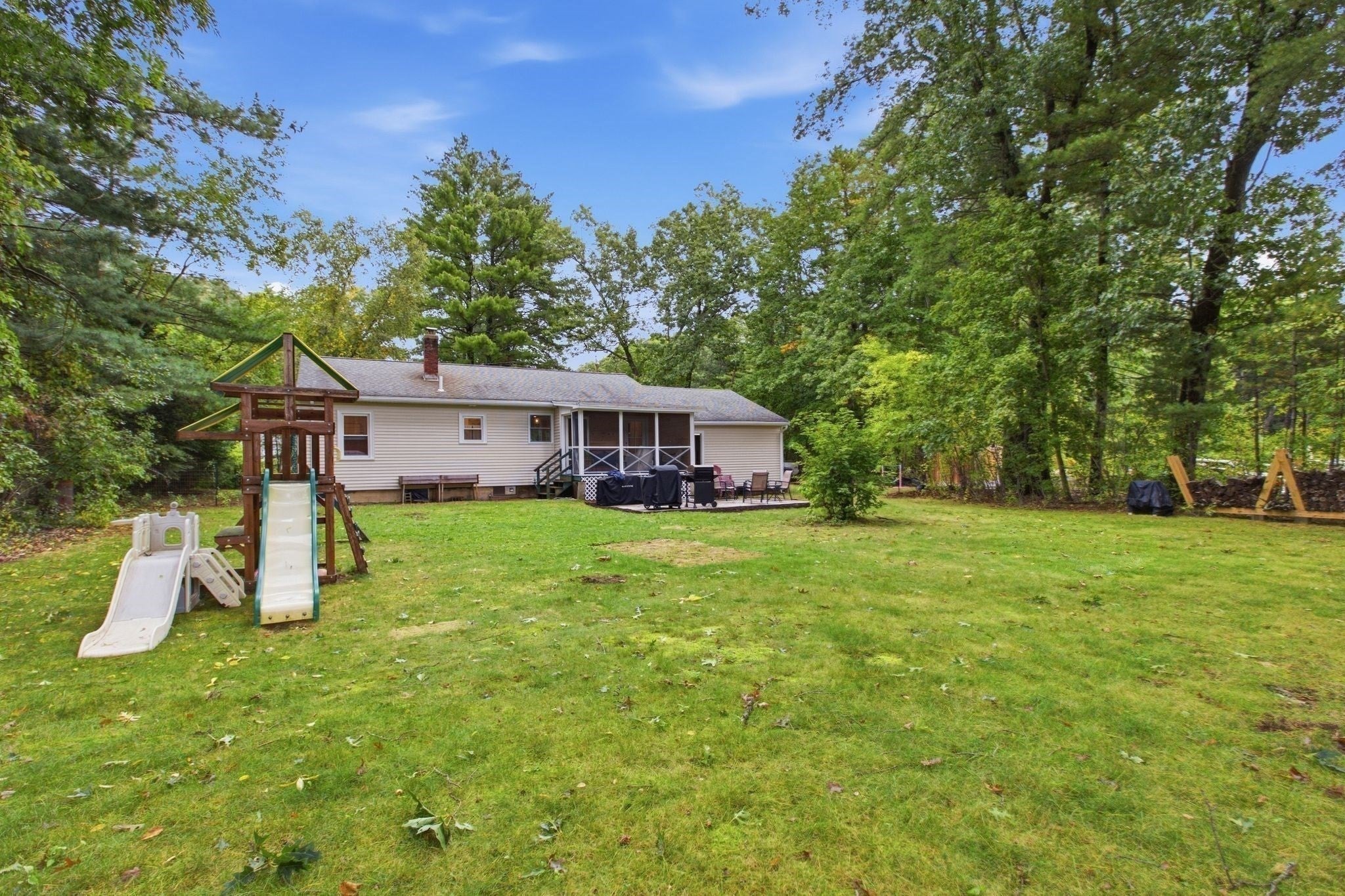 25 Howell Rd, Sudbury, MA, 25 Howell Rd, Sudbury, MA Photo #23