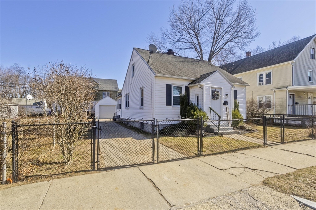 127 Governor St