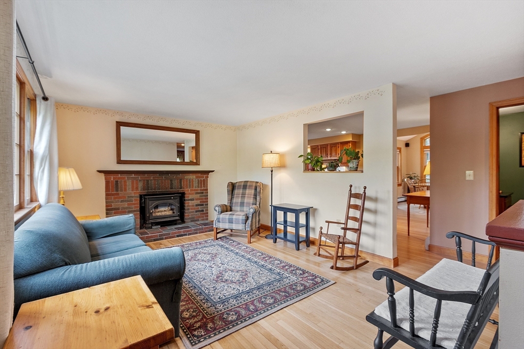 20 Woodside Dr