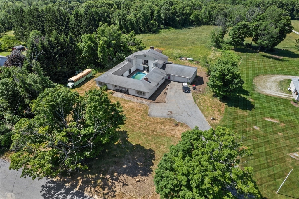186 Eight Lots Road