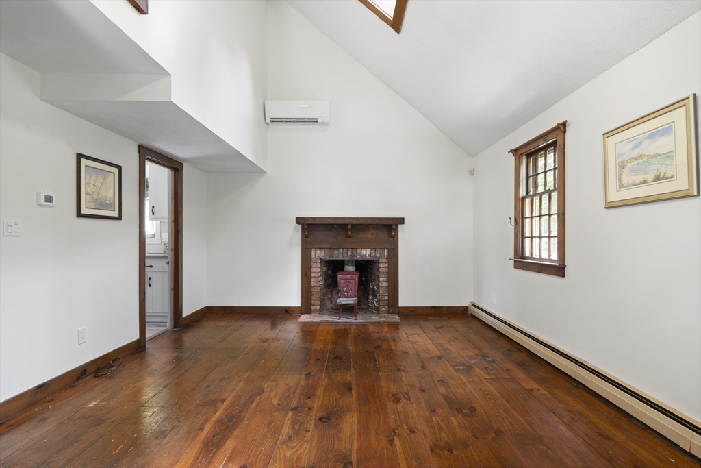 10 Devonshire Lane