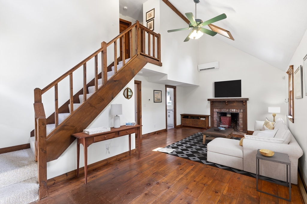 10 Devonshire Lane