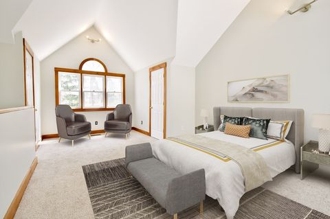 39 Bellis Circle E Cambridge MA 02140