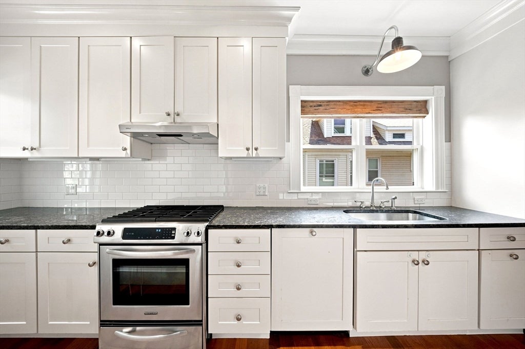 39 Ainsworth St, Boston, MA, 39 Ainsworth St, Boston, MA Photo #5